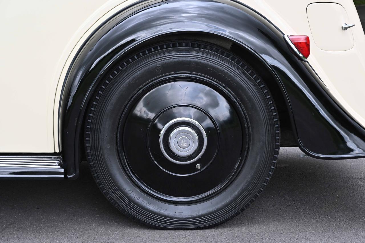 1937 Rolls - Royce 25/30 Saloon by Mann Egerton