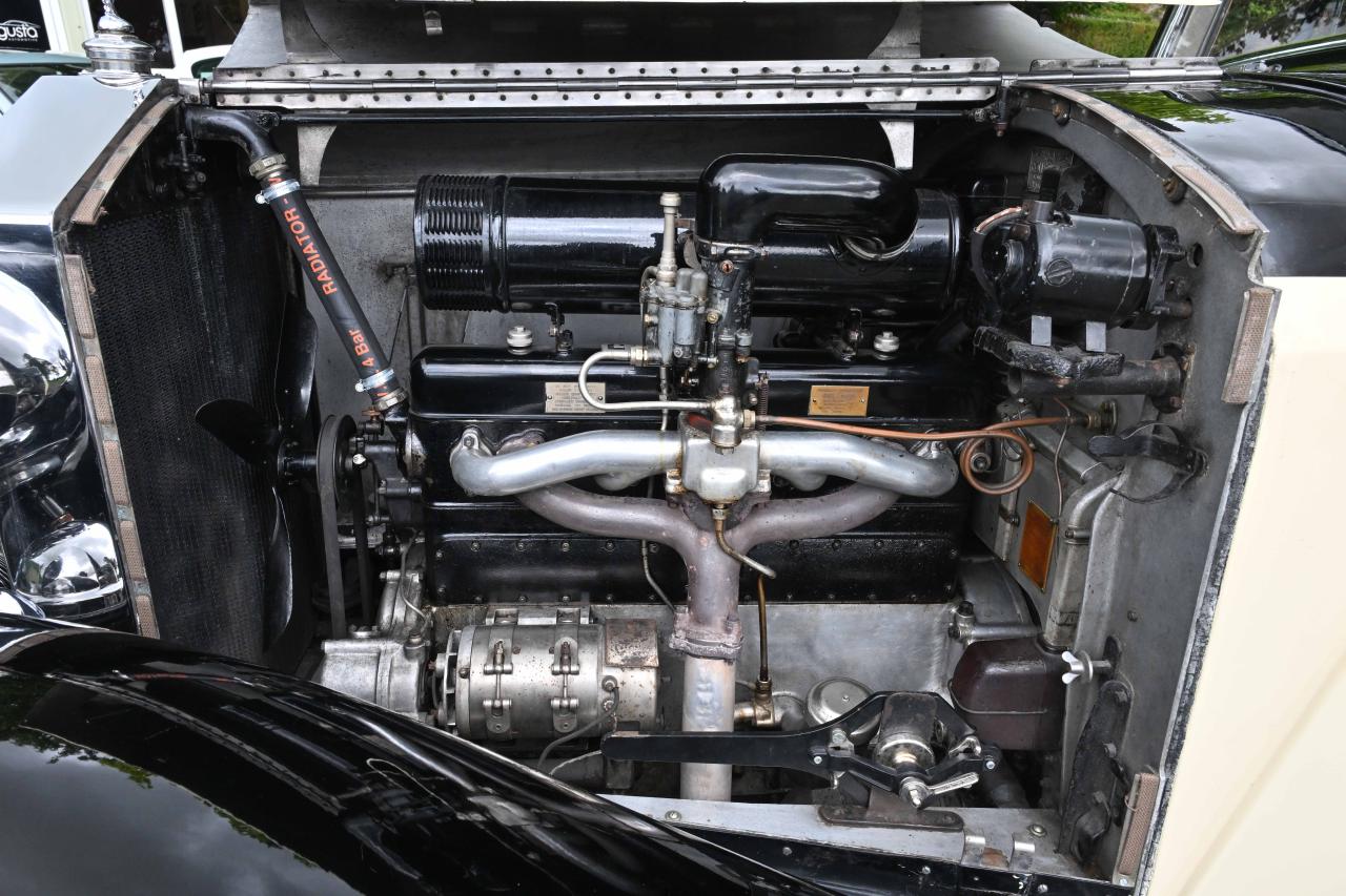 1937 Rolls - Royce 25/30 Saloon by Mann Egerton