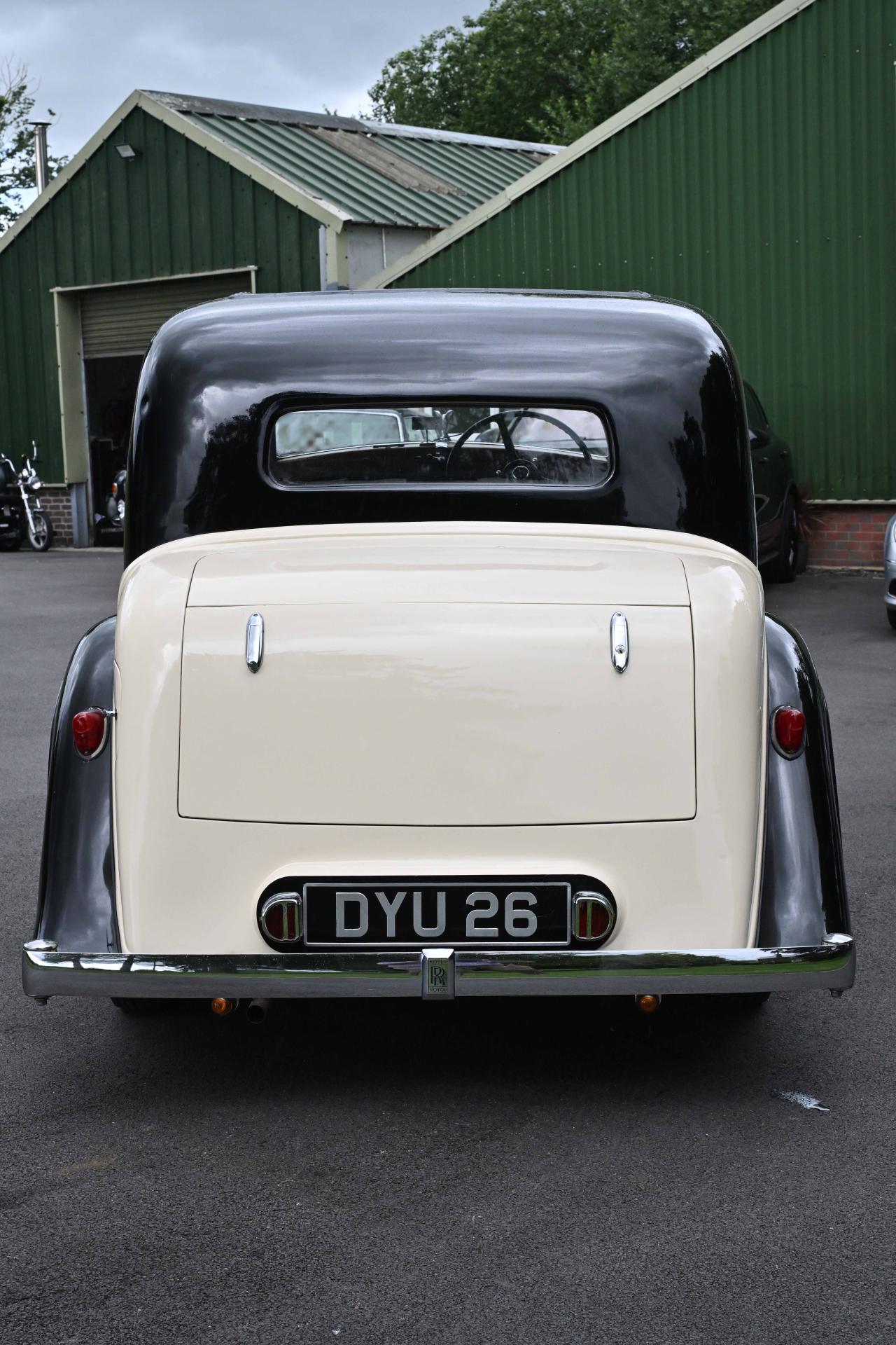 1937 Rolls - Royce 25/30 Saloon by Mann Egerton