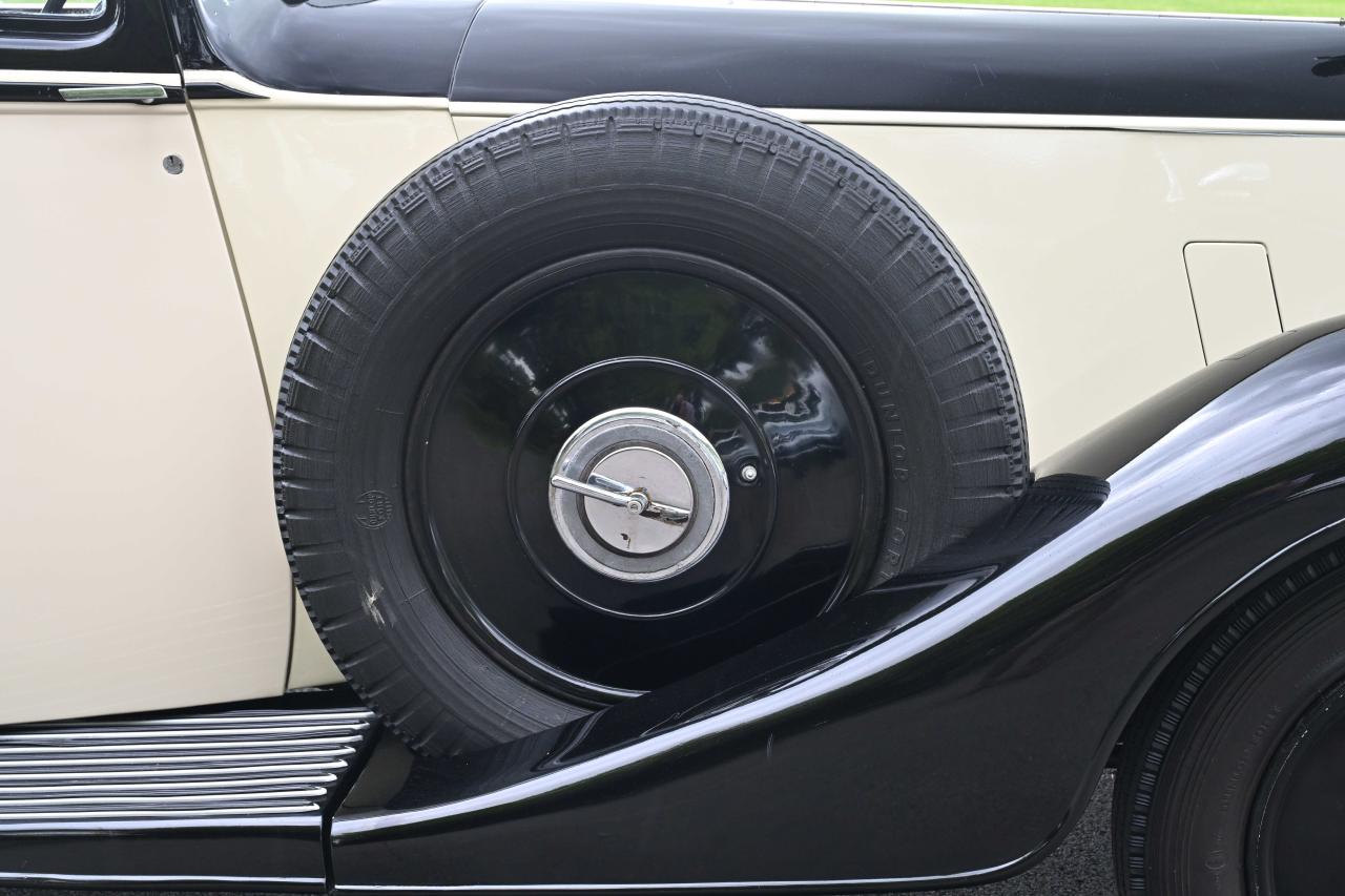 1937 Rolls - Royce 25/30 Saloon by Mann Egerton