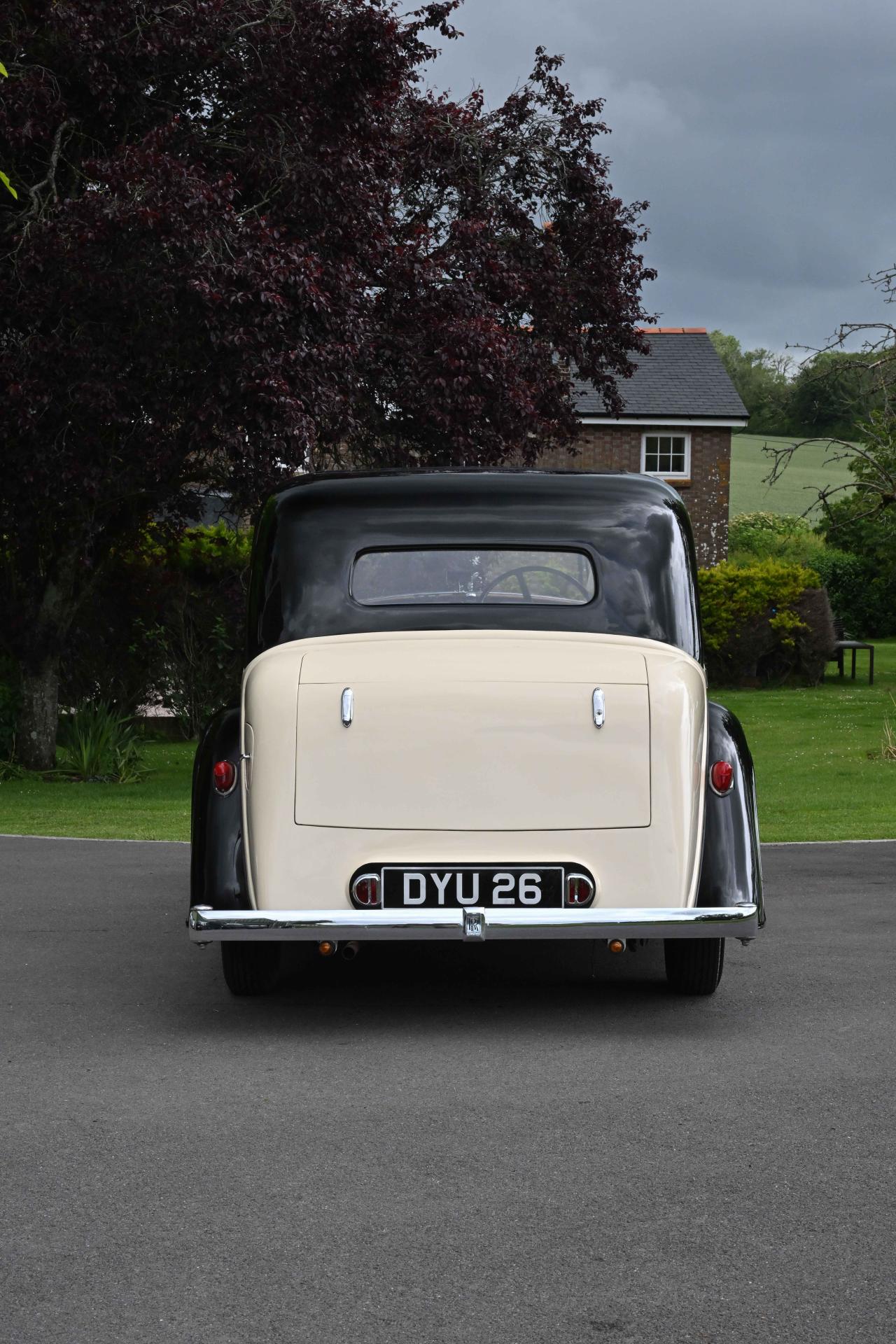 1937 Rolls - Royce 25/30 Saloon by Mann Egerton