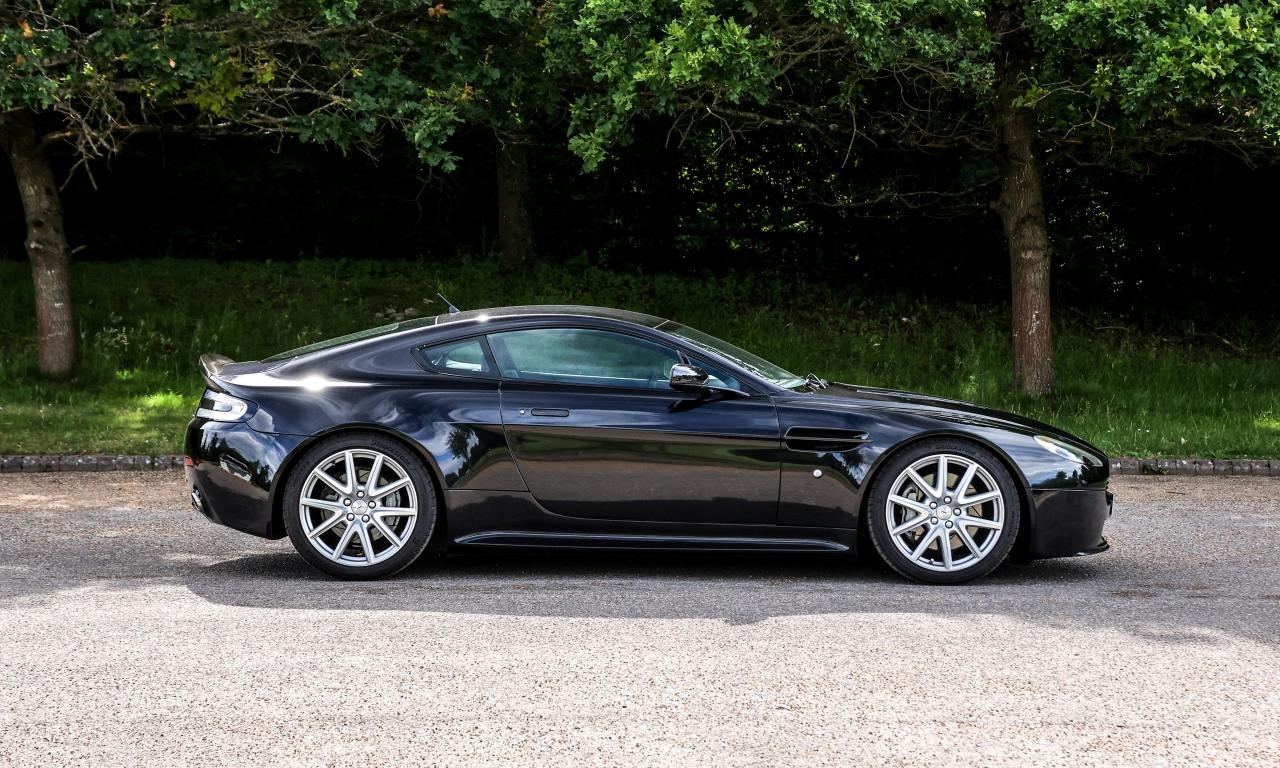 2007 Aston Martin V8 Vantage