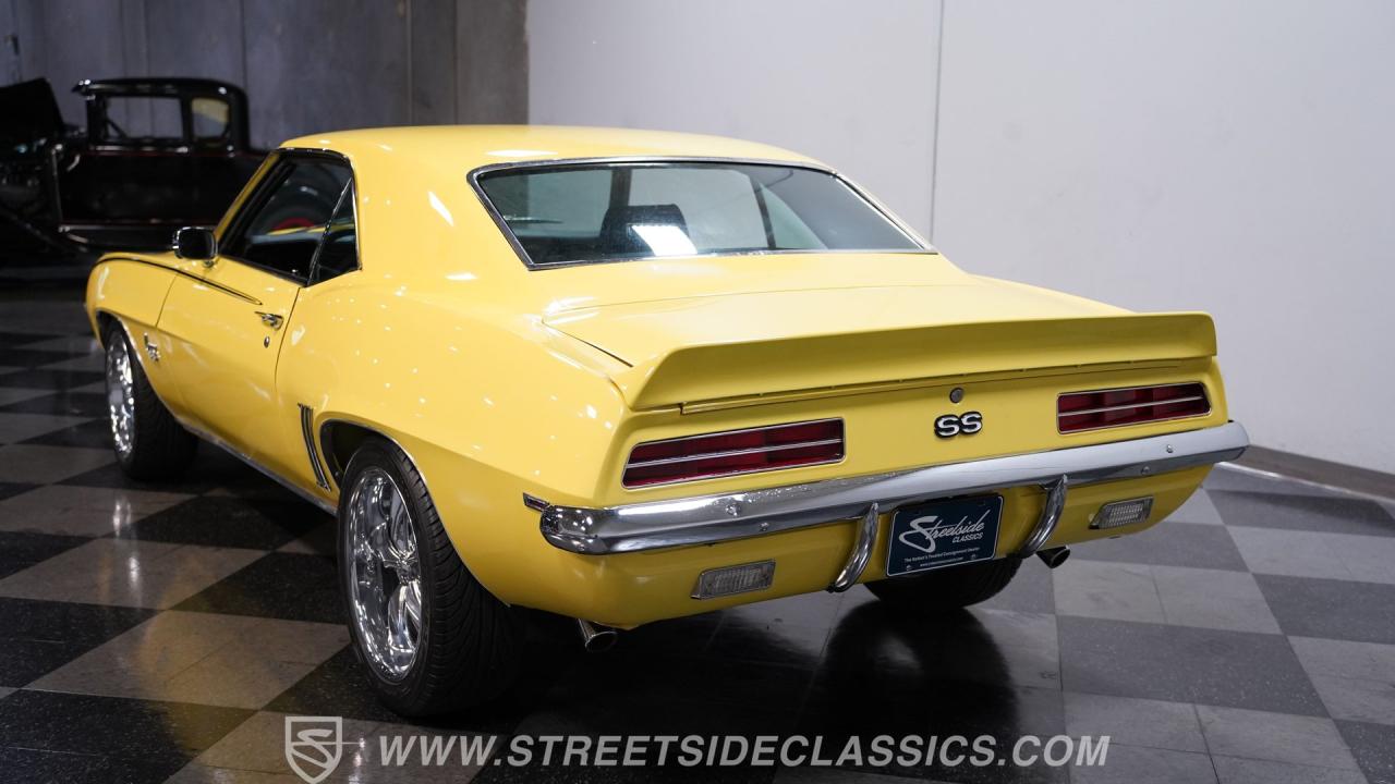 1969 Chevrolet Camaro RS/SS LS1 Restomod