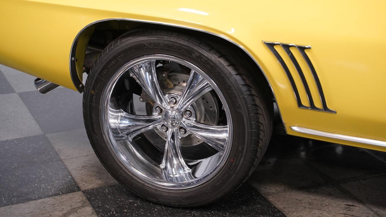 1969 Chevrolet Camaro RS/SS LS1 Restomod
