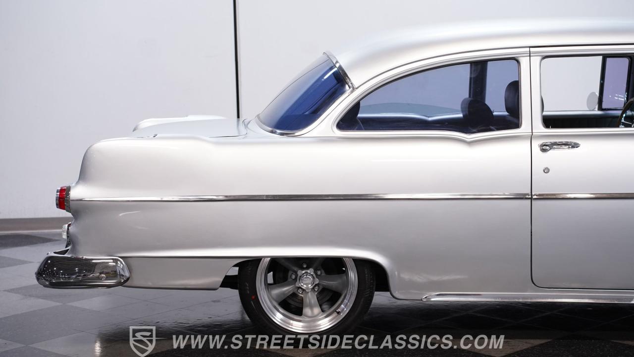 1955 Pontiac Chieftain