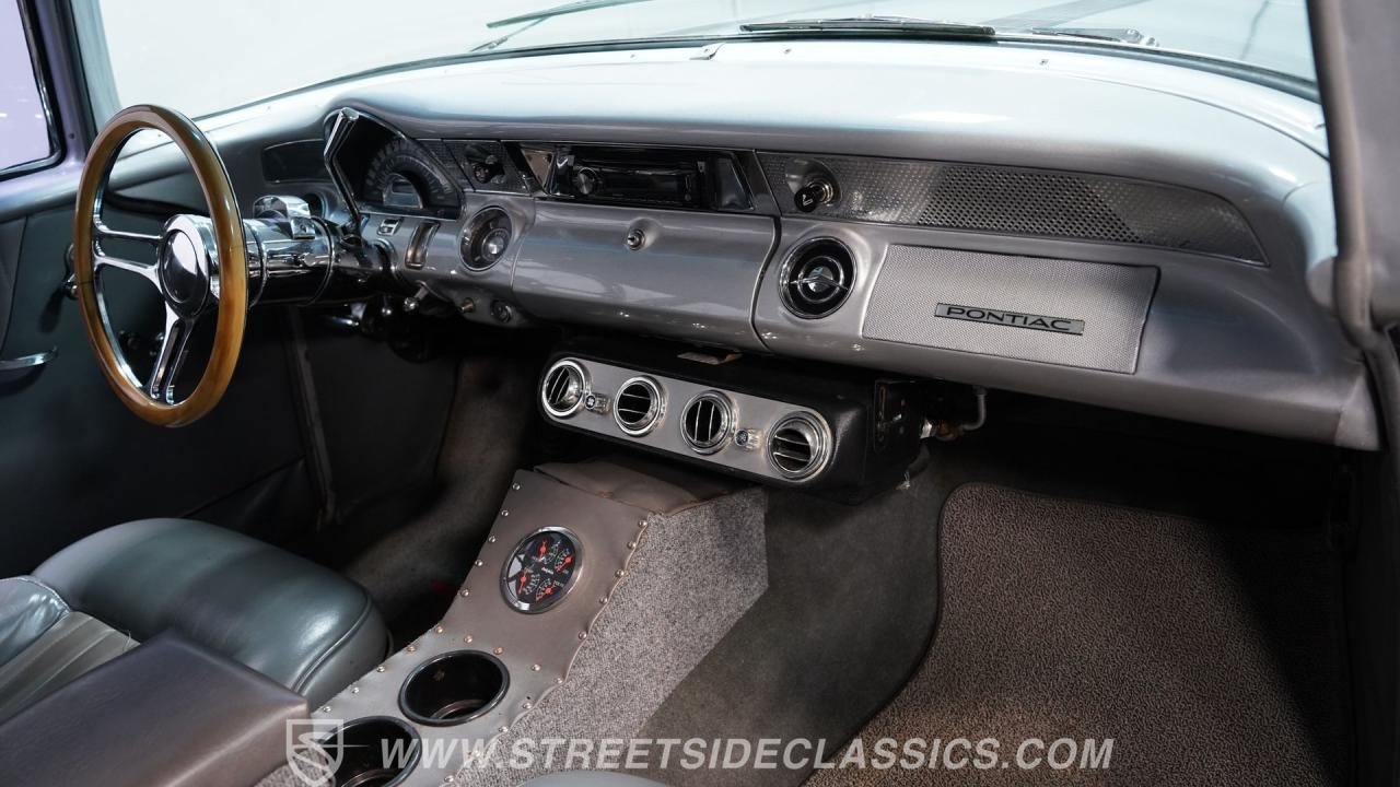 1955 Pontiac Chieftain