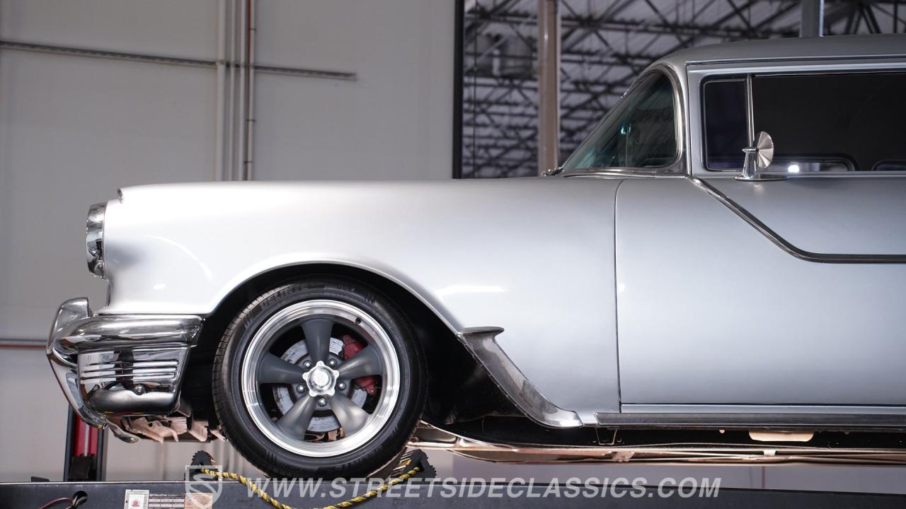 1955 Pontiac Chieftain