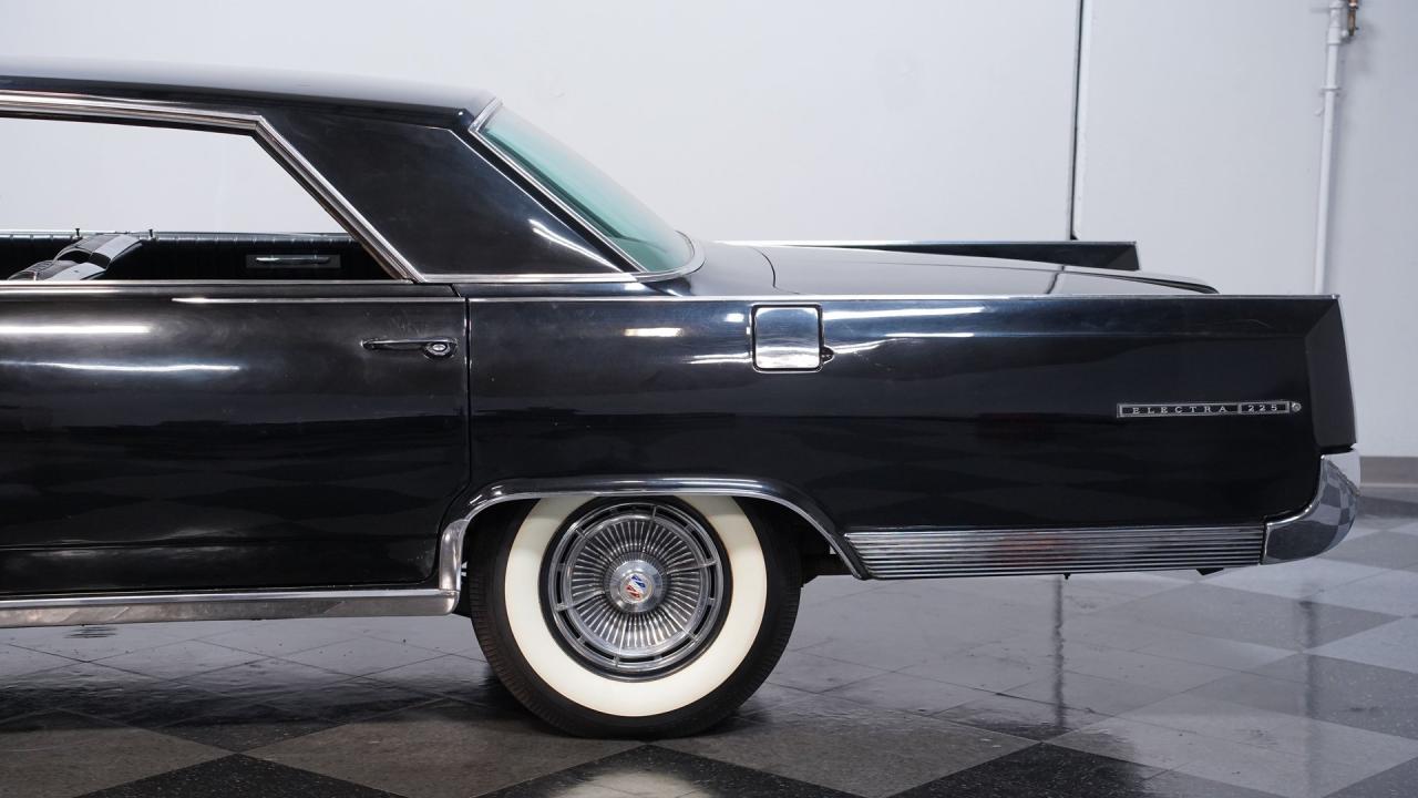 1963 Buick Electra 225
