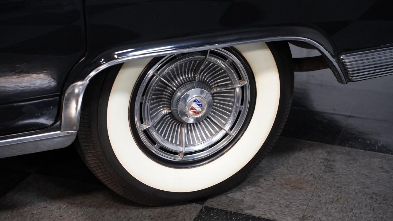 1963 Buick Electra 225