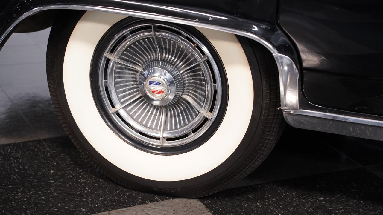 1963 Buick Electra 225