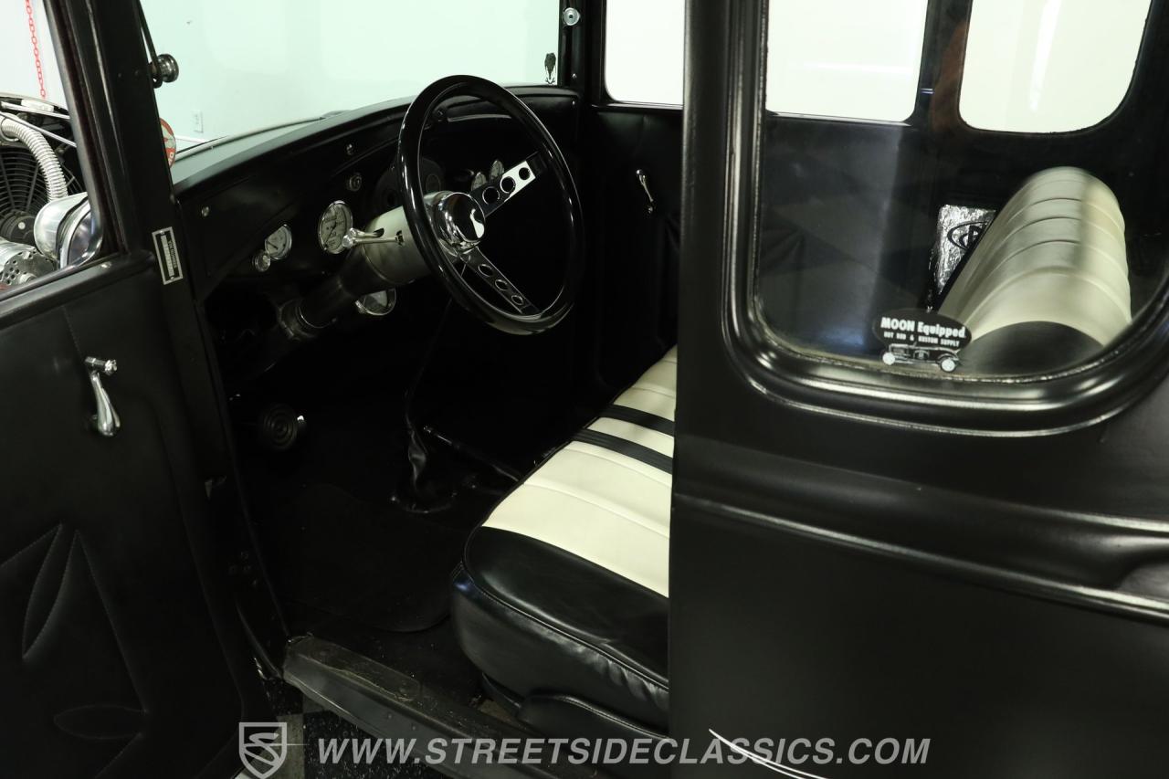 1930 Ford 5-Window Coupe