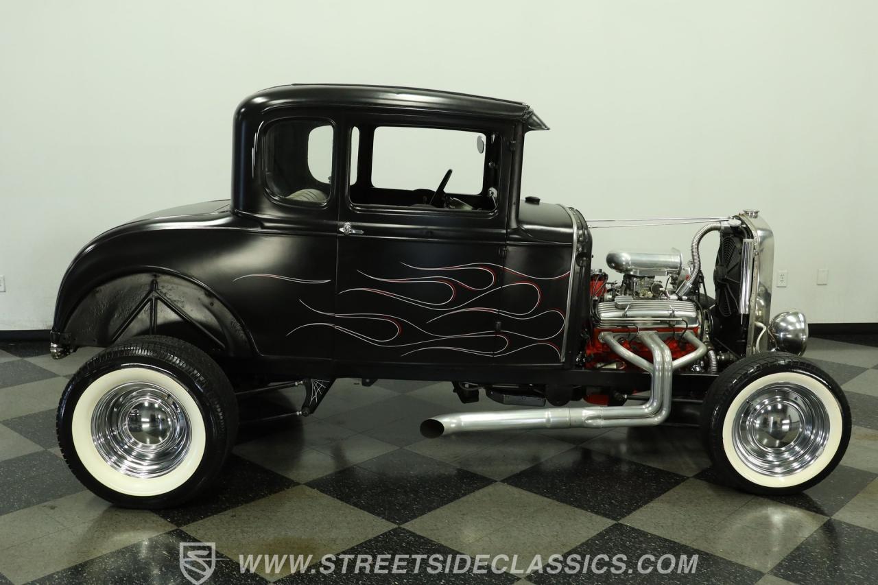 1930 Ford 5-Window Coupe