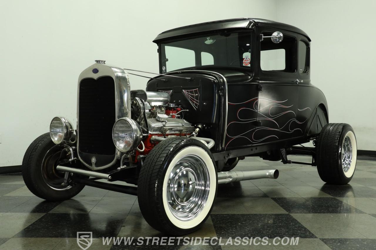 1930 Ford 5-Window Coupe