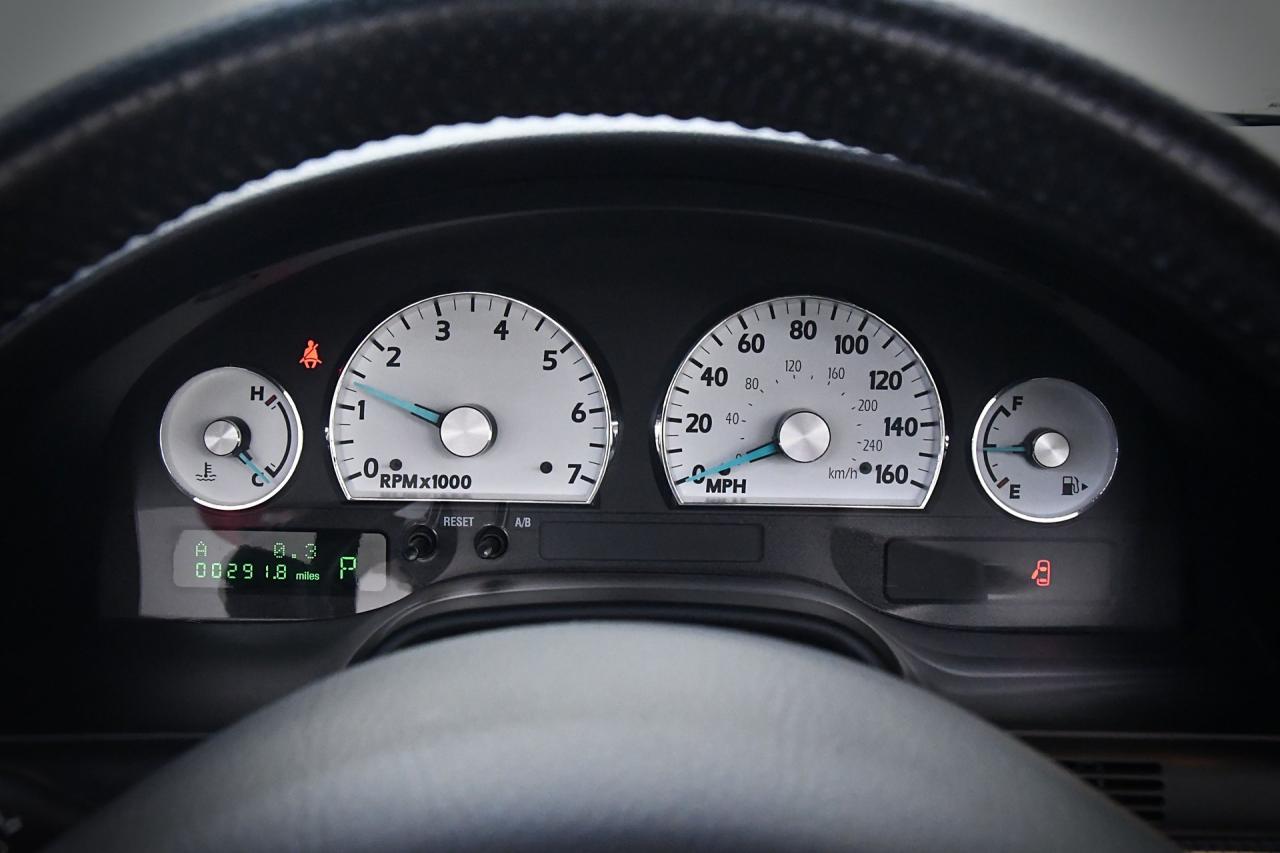 2003 Ford Thunderbird 007 Bond Edition