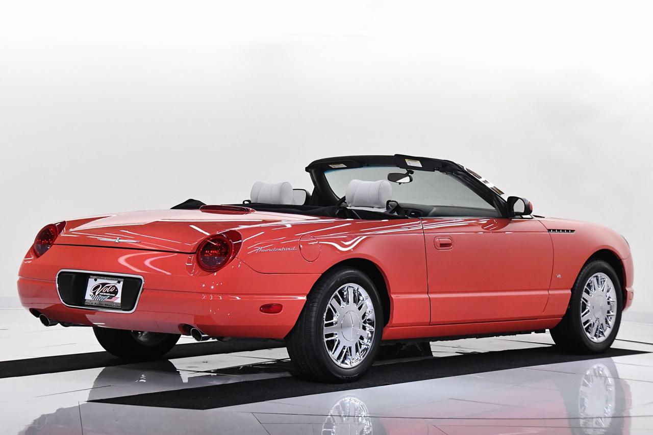 2003 Ford Thunderbird 007 Bond Edition
