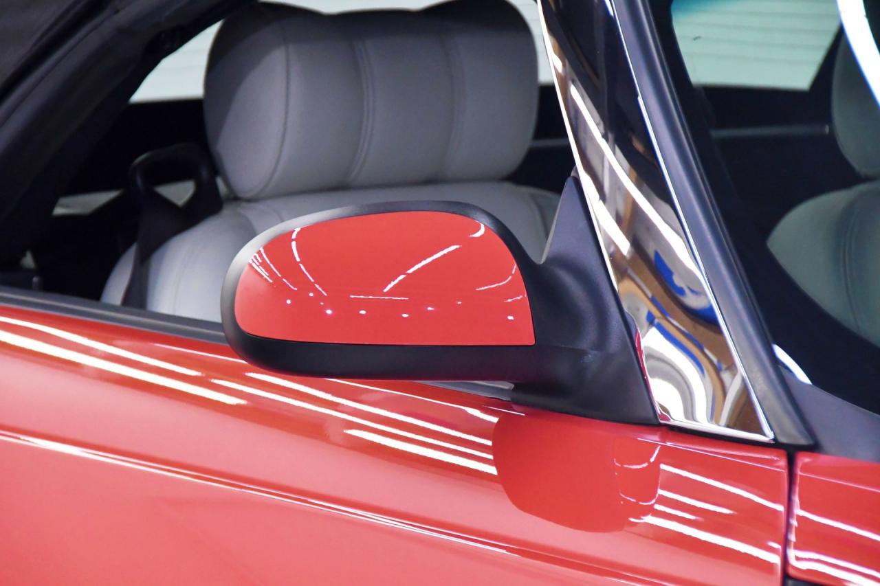 2003 Ford Thunderbird 007 Bond Edition