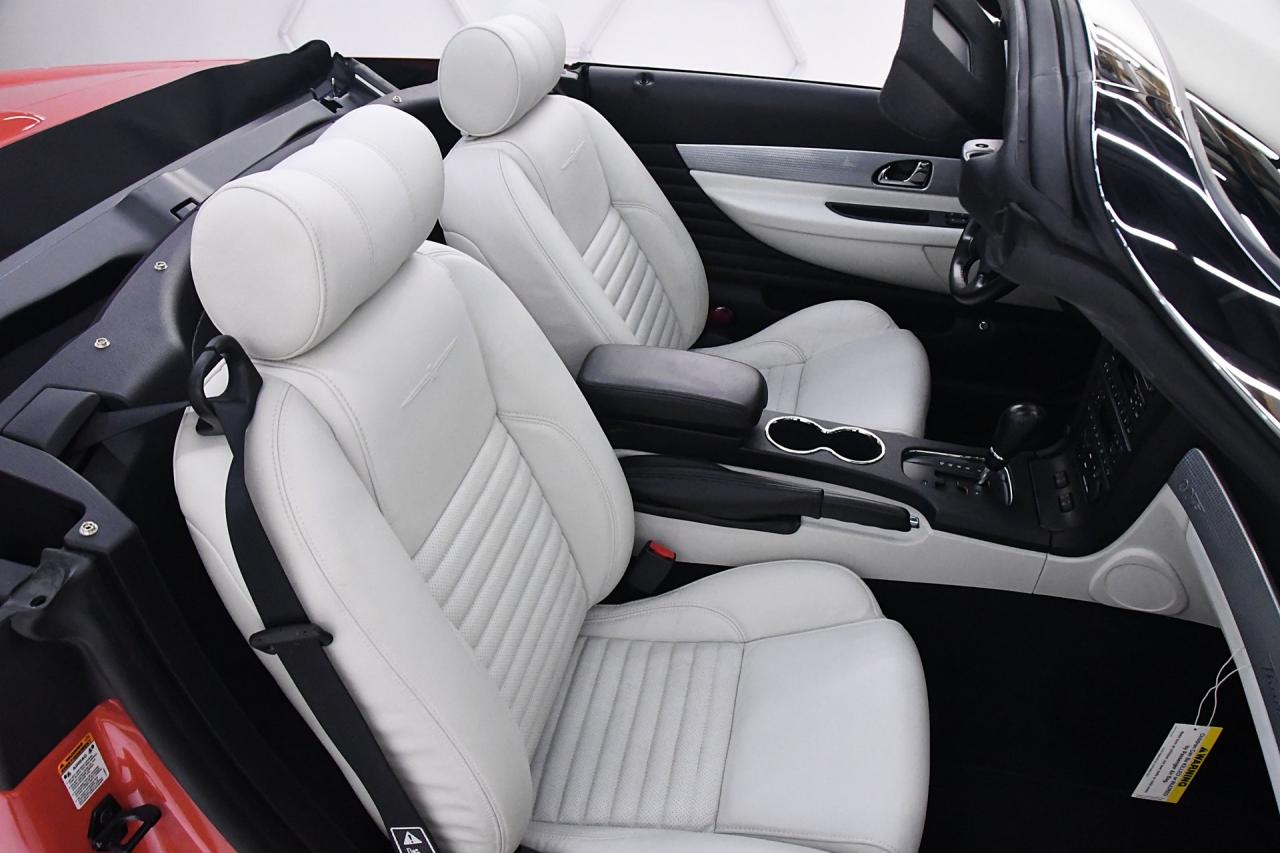 2003 Ford Thunderbird 007 Bond Edition