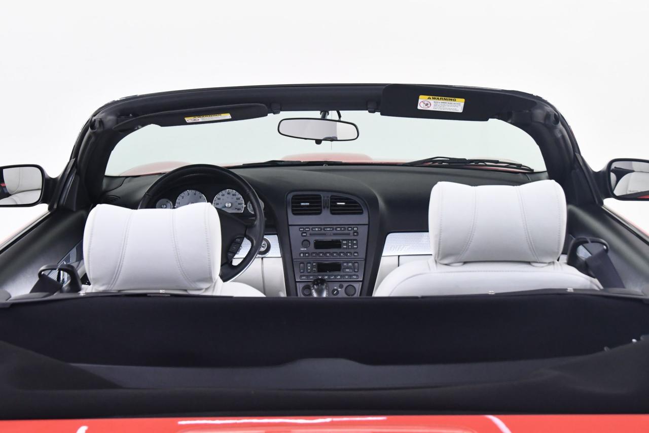 2003 Ford Thunderbird 007 Bond Edition