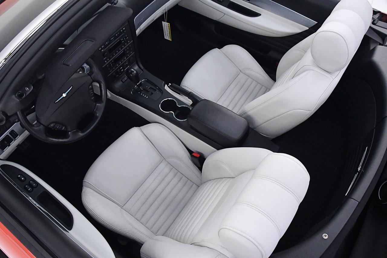 2003 Ford Thunderbird 007 Bond Edition