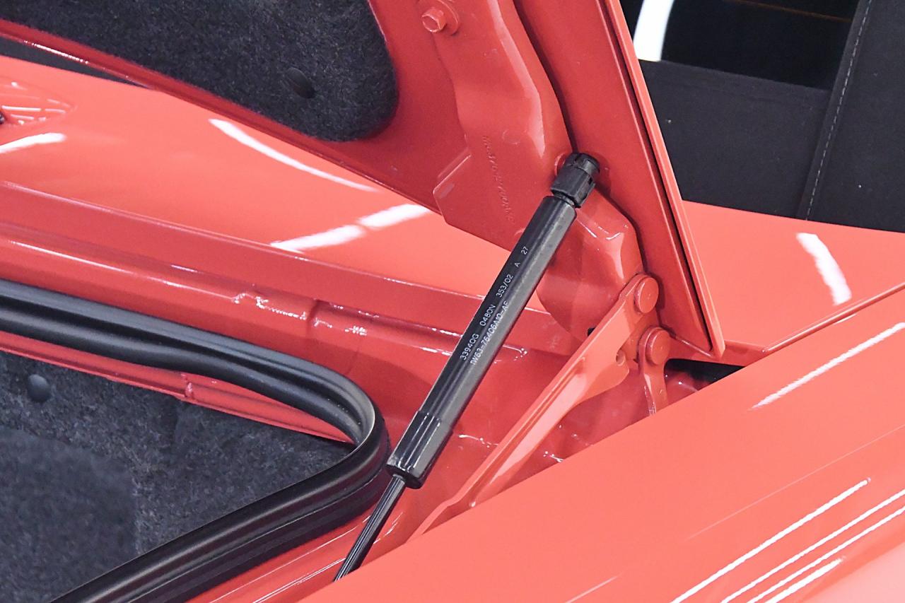 2003 Ford Thunderbird 007 Bond Edition