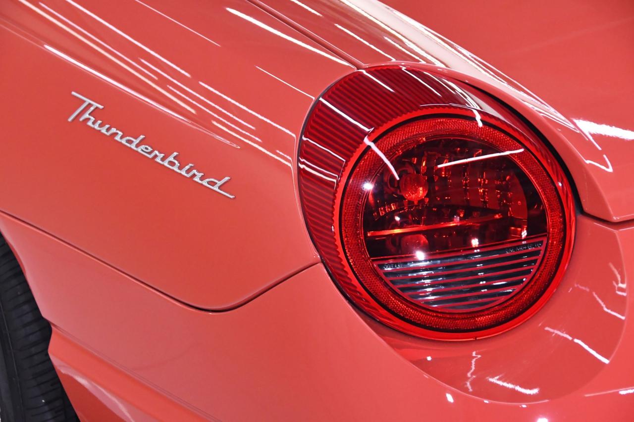 2003 Ford Thunderbird 007 Bond Edition