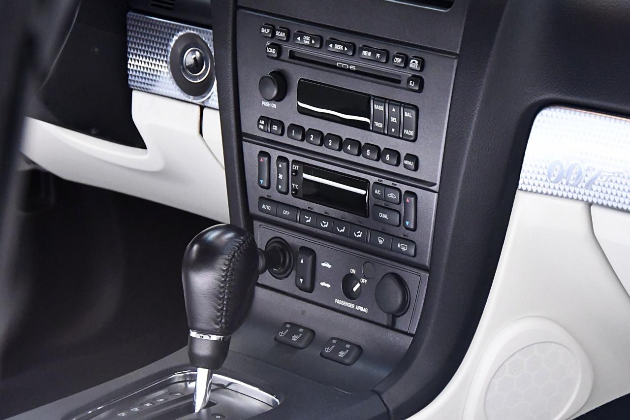 2003 Ford Thunderbird 007 Bond Edition