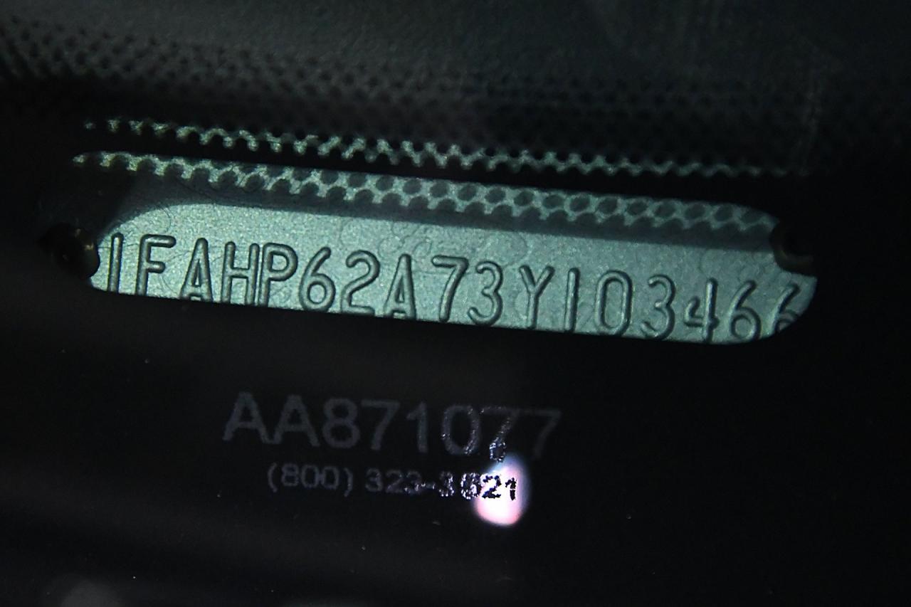2003 Ford Thunderbird 007 Bond Edition