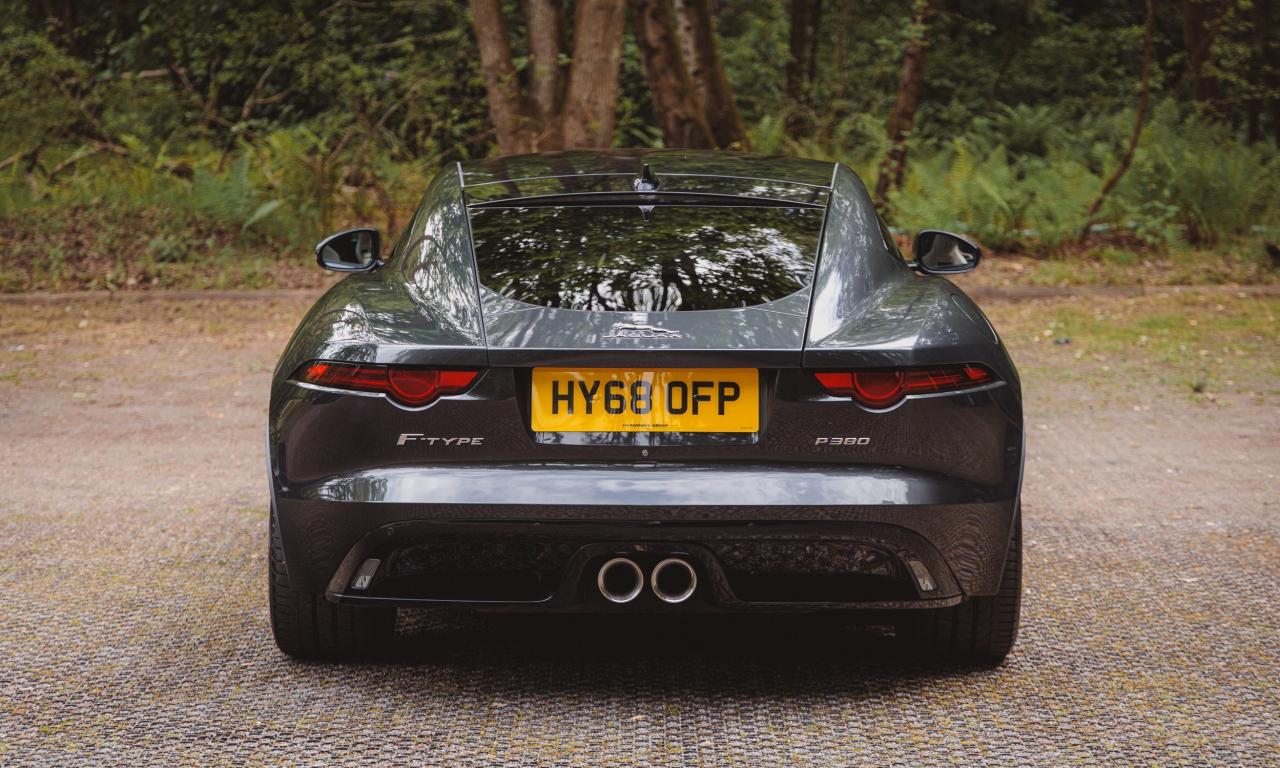 2018 Jaguar F-Type R-Dynamic Coup&eacute; (3.0-litre)