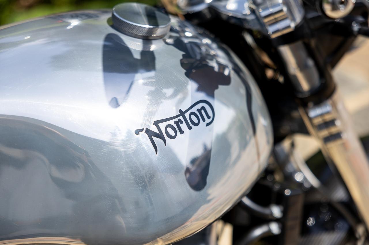 2019 NORTON Dominator Street