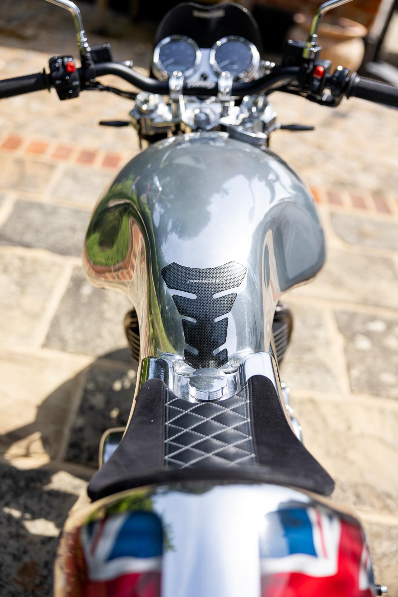 2019 NORTON Dominator Street