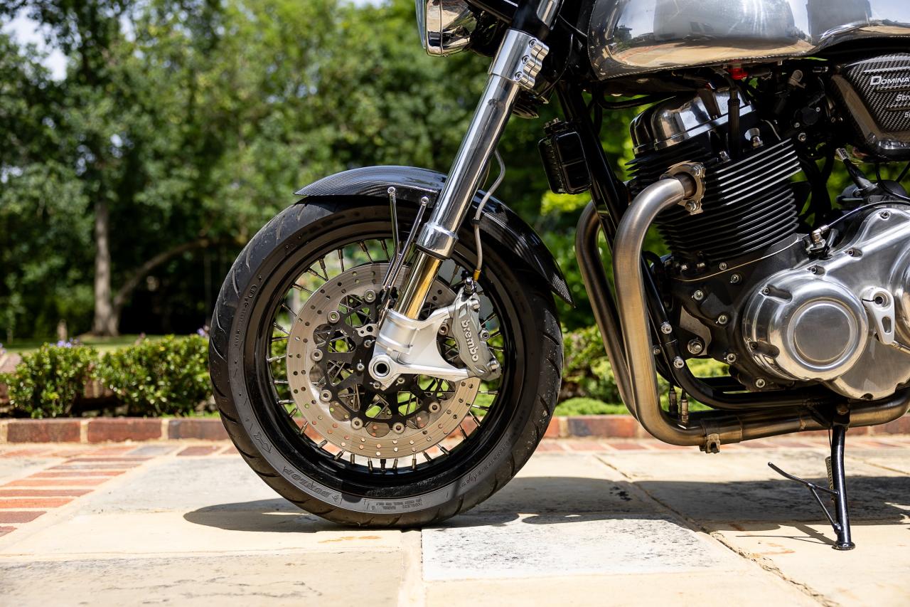 2019 NORTON Dominator Street