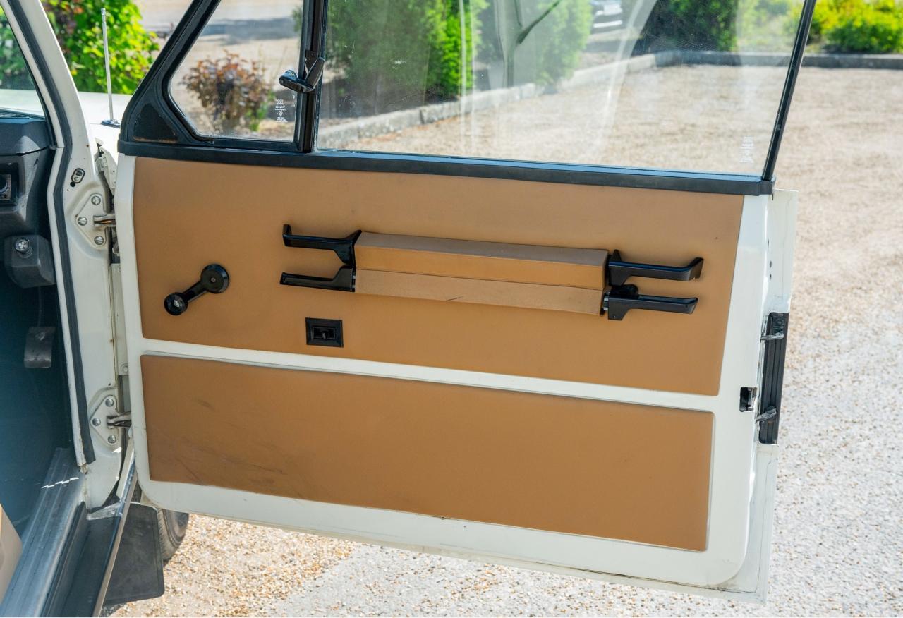 1971 Range Rover Suffix A