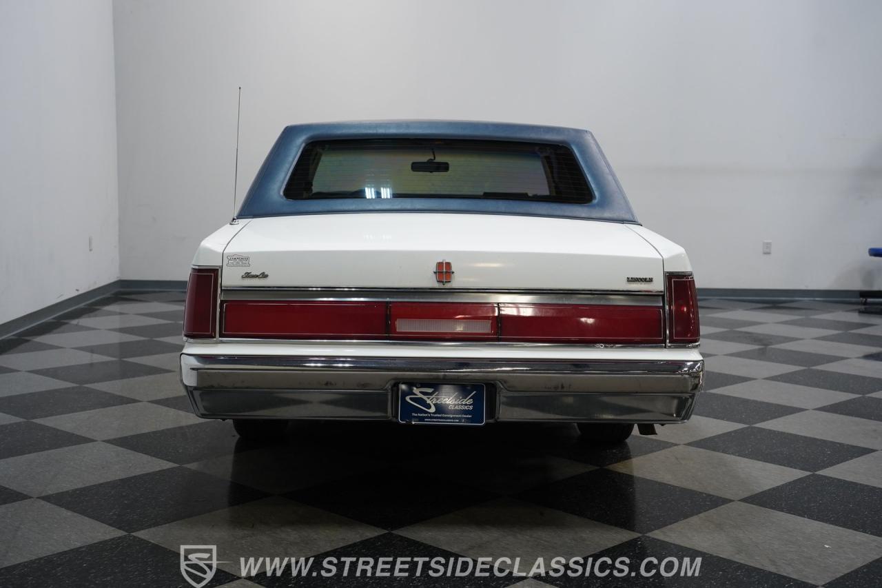 1985 Lincoln Town Car Signature Series