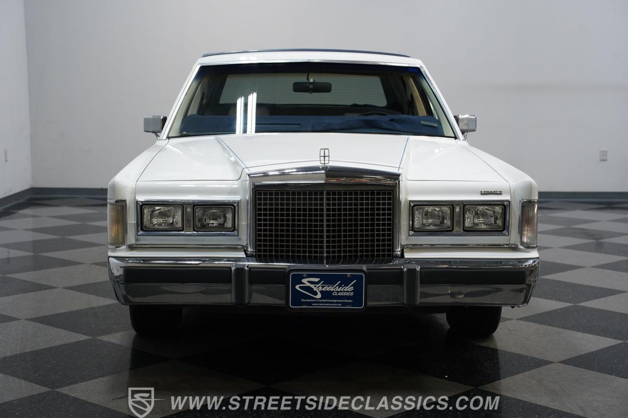 1985 Lincoln Town Car Signature Series