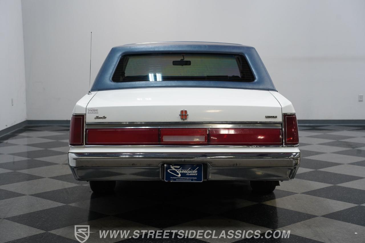 1985 Lincoln Town Car Signature Series