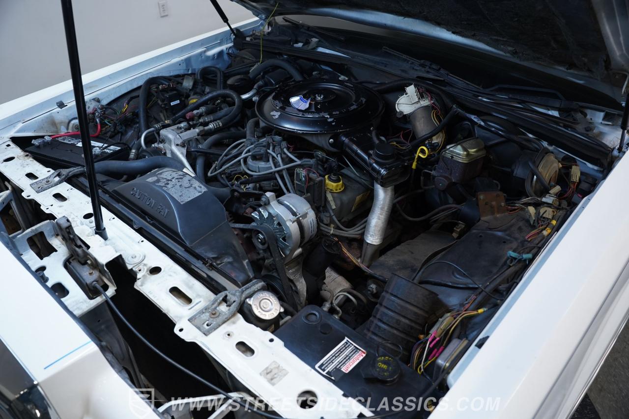 1985 Lincoln Town Car Signature Series