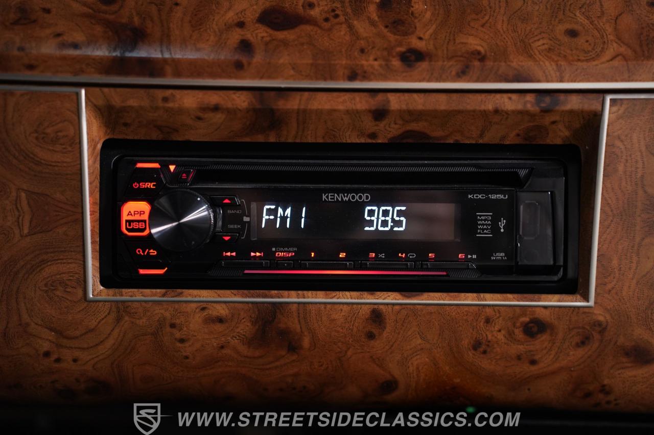 1985 Lincoln Town Car Signature Series