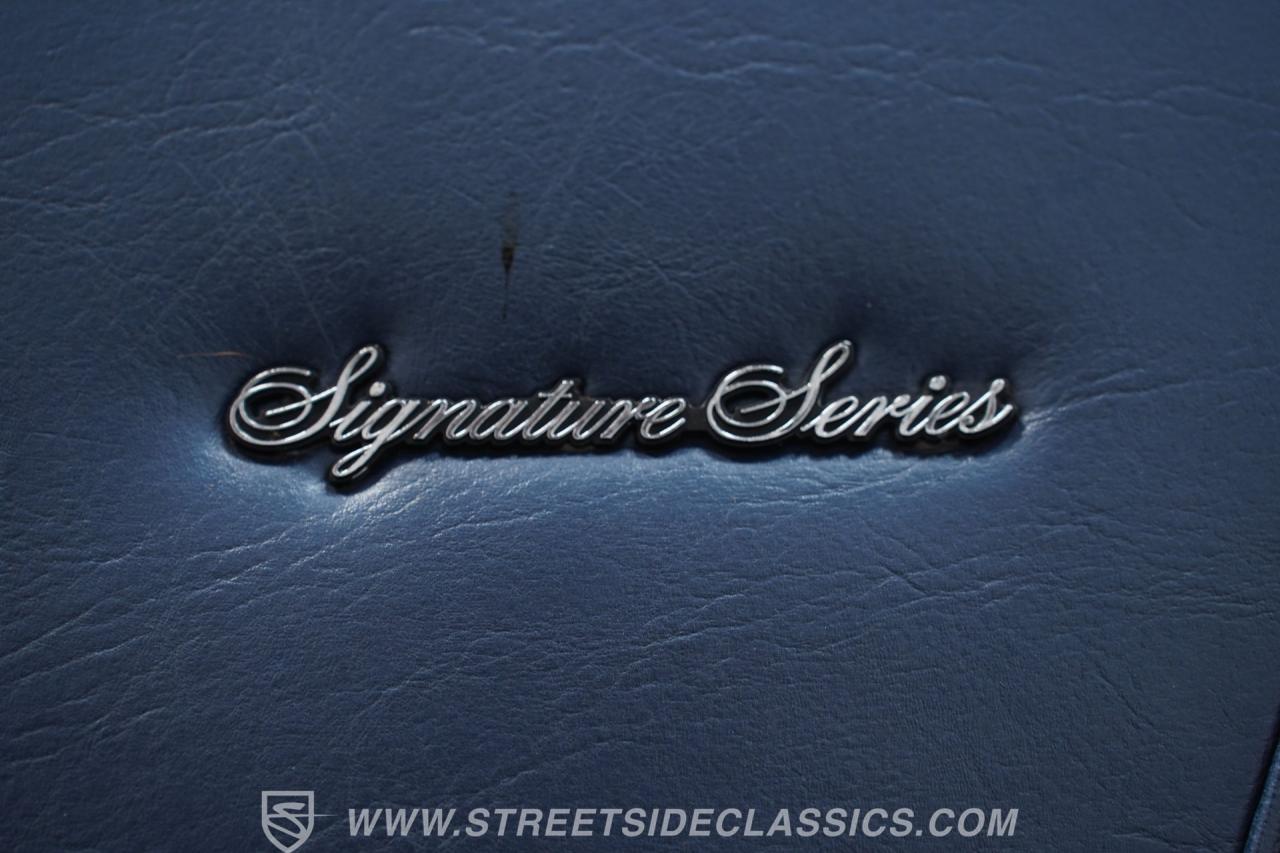 1985 Lincoln Town Car Signature Series