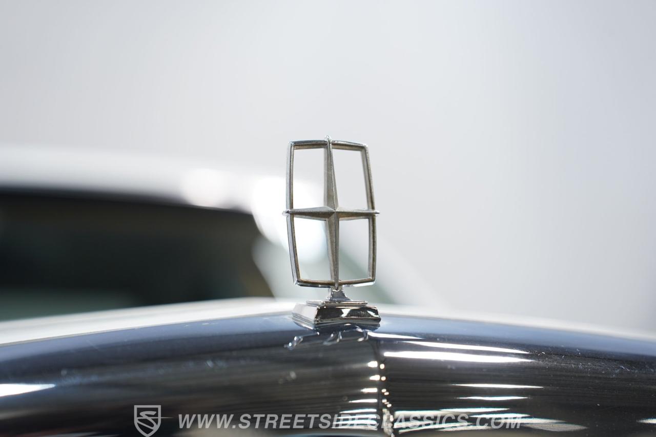 1985 Lincoln Town Car Signature Series