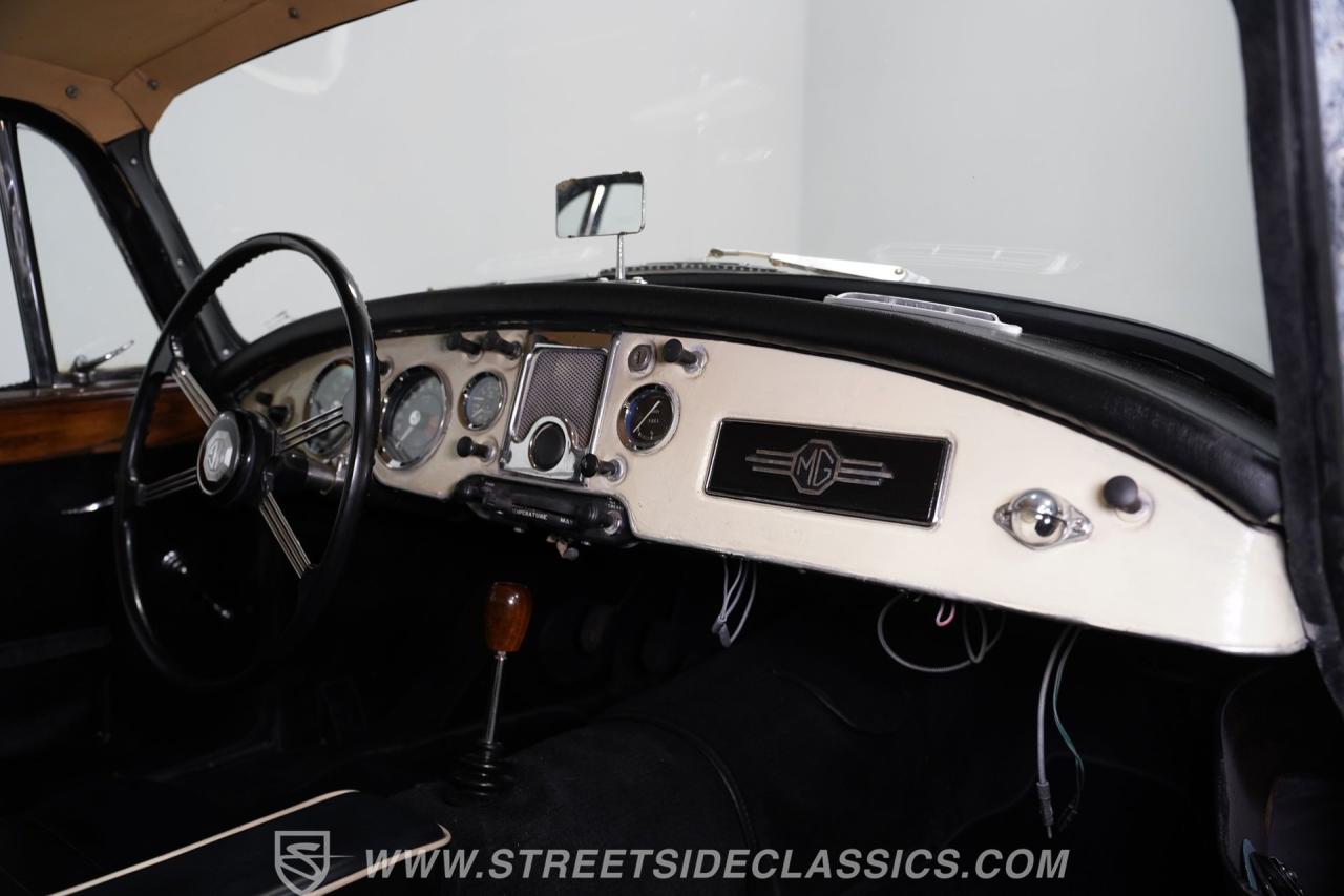 1959 MG A 1500 Coupe