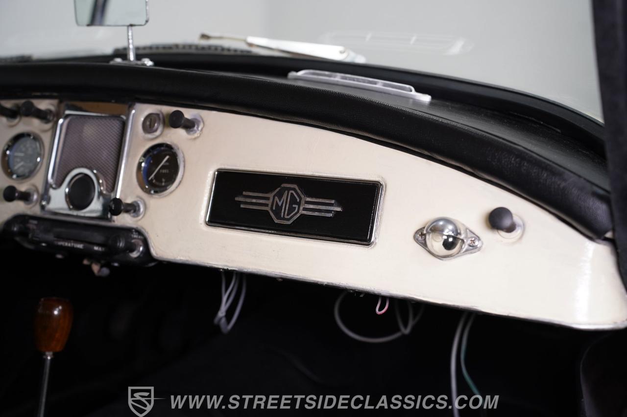 1959 MG A 1500 Coupe