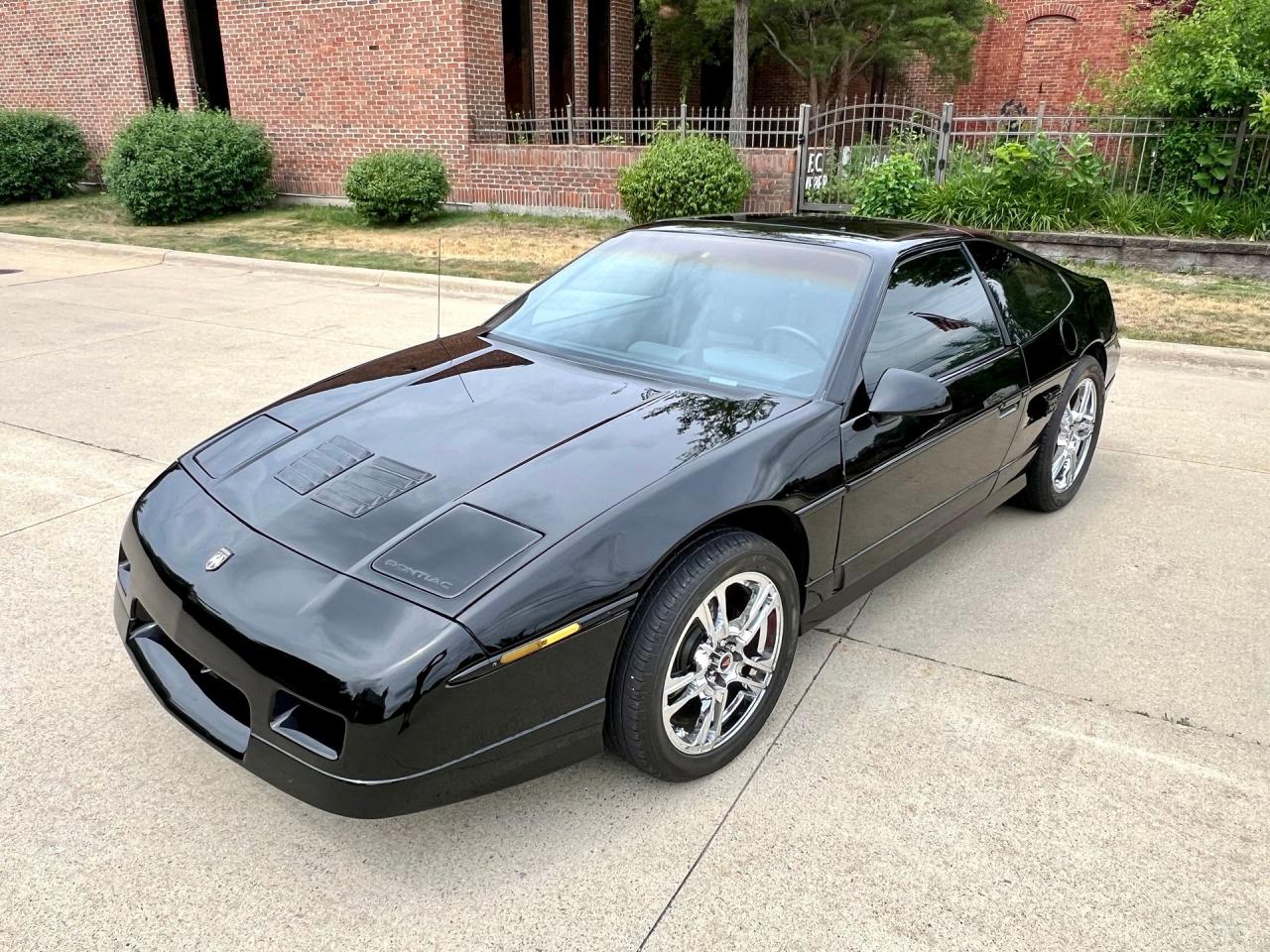 1988 Pontiac Fiero