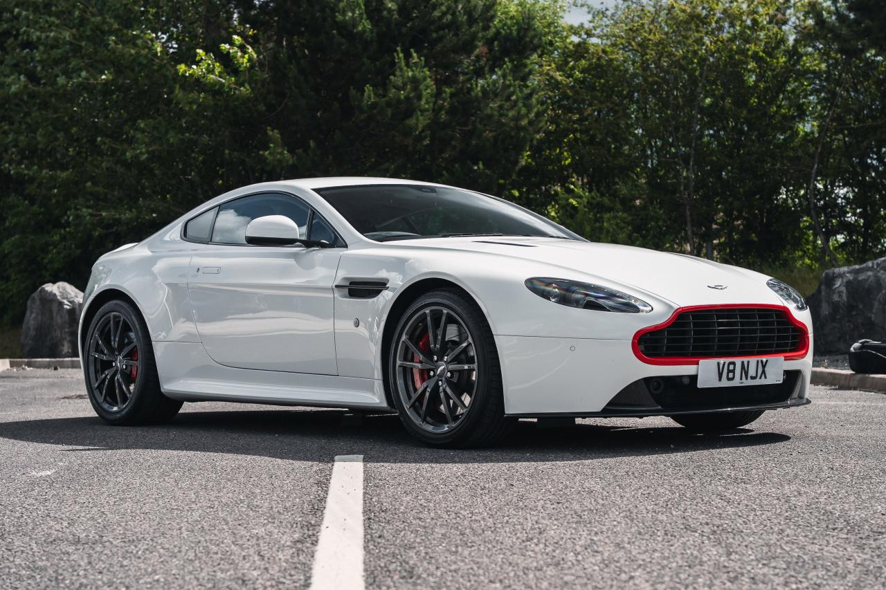 2014 Aston Martin V8 Vantage N430