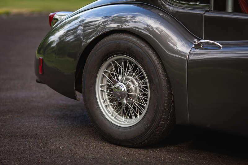 1955 Jaguar XK140 FHC FIA