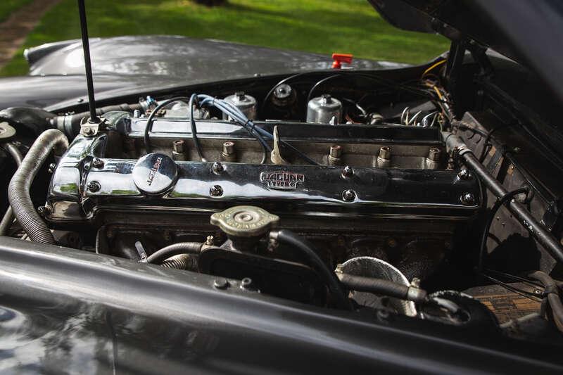 1955 Jaguar XK140 FHC FIA