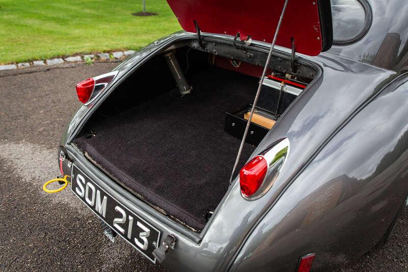 1955 Jaguar XK140 FHC FIA