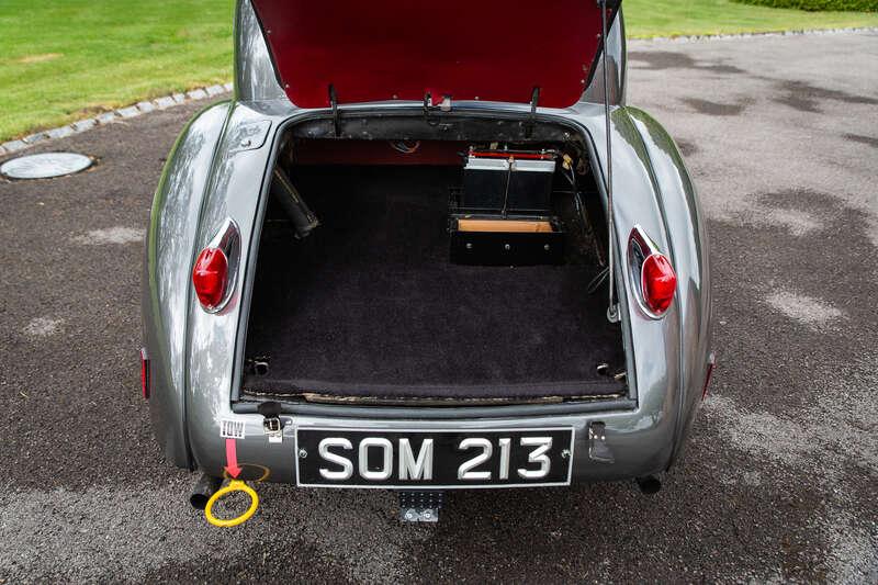 1955 Jaguar XK140 FHC FIA