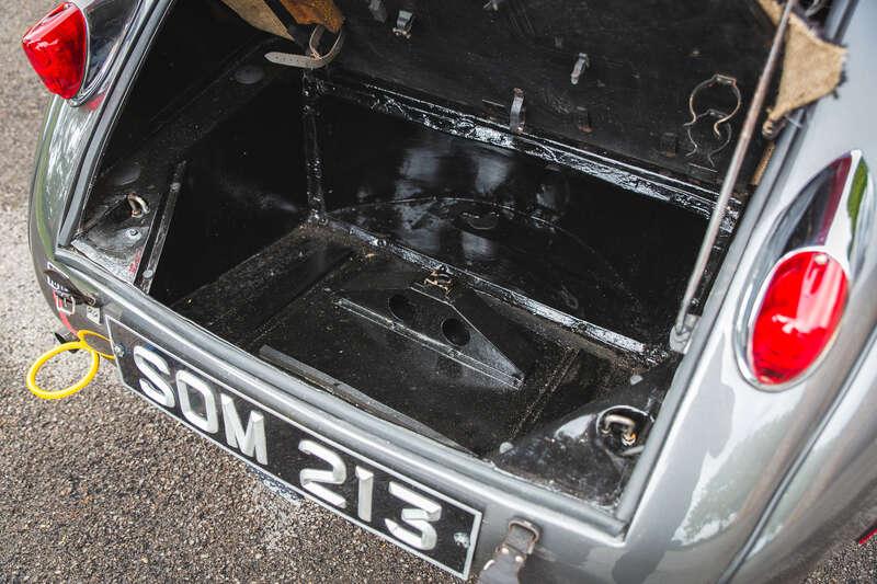 1955 Jaguar XK140 FHC FIA