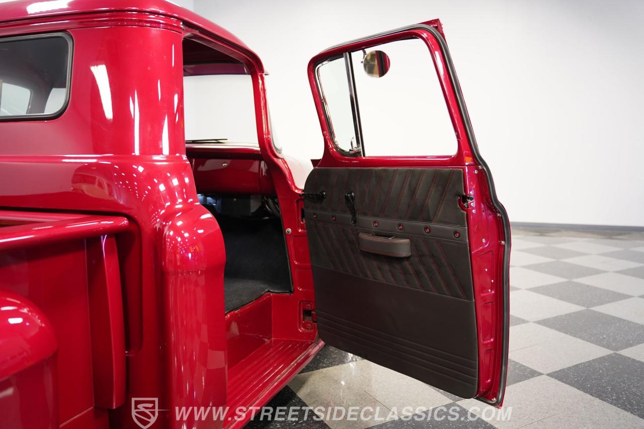 1957 GMC 100 Restomod