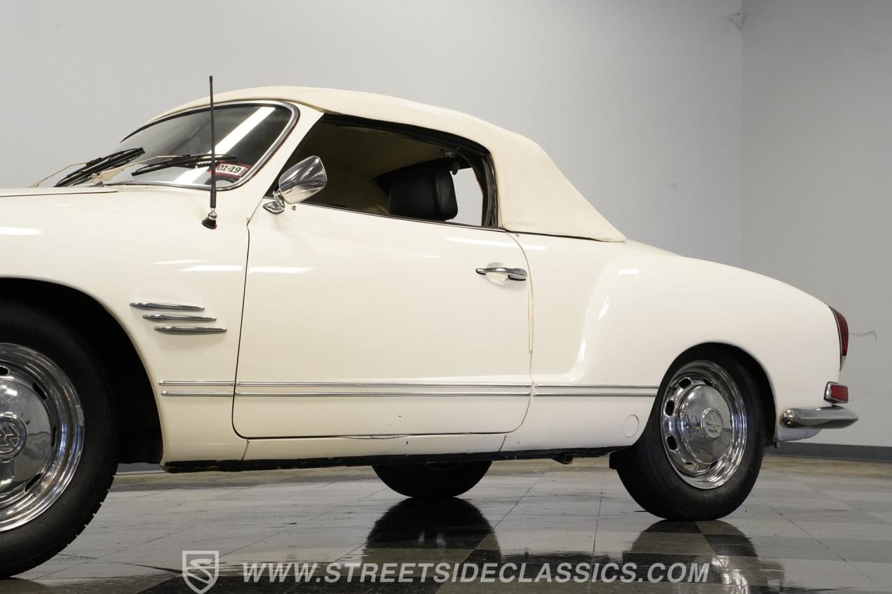 1970 Volkswagen Karmann Ghia Convertible